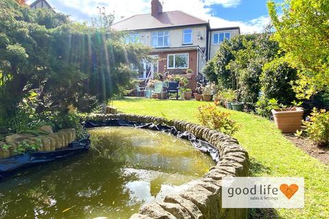 3 bed property, in Ettrick Grove, £269,000