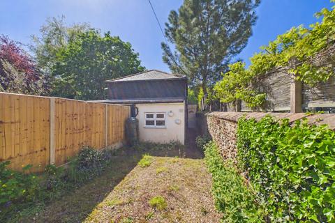 3 bed property, in Quebec Road, £170,000