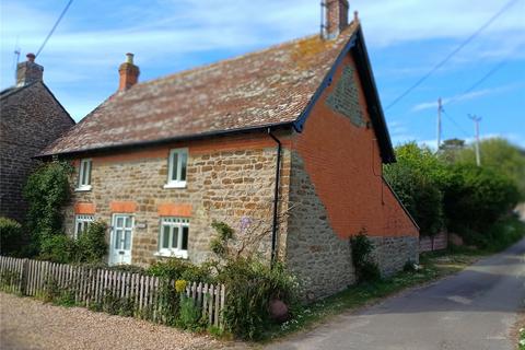 4 bed property, in Vine Cottage, £725,000