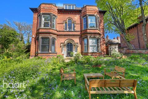 1 bed property, in Mansfield Road, £120,000