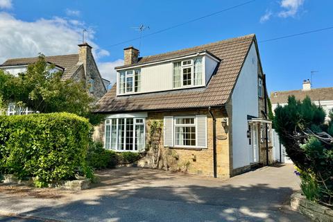 3 bed property, in Wetherby ~ North Grove Avenue, £425,000
