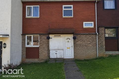 3 bed property, in Sidebrook Court, £200,000