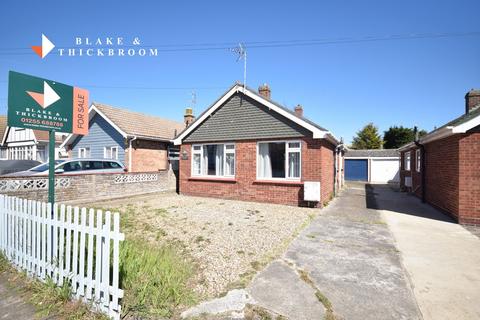 2 bed property, in Park Square East, £240,000