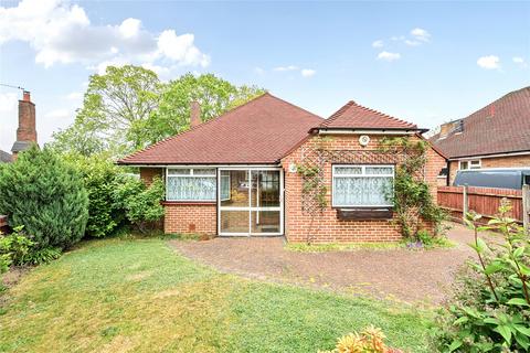 3 bed property, in Kemble Drive, £700,000