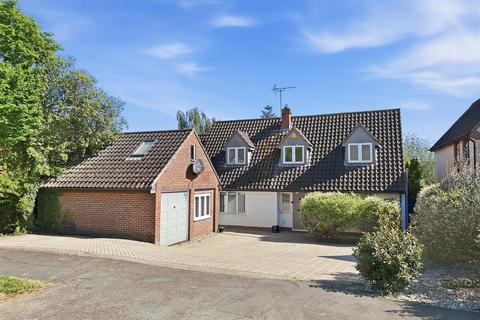 5 bed property, in Broughton Road, £875,000