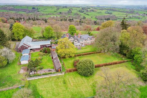 10 bed property, in Tregynon, £1,500,000
