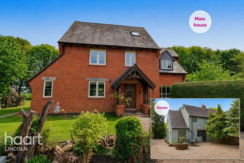 4 bed property, in Harrowby Lane, £685,000