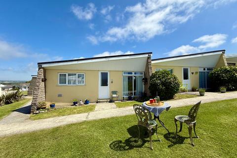 2 bed property, in Widemouth Bay, £75,000