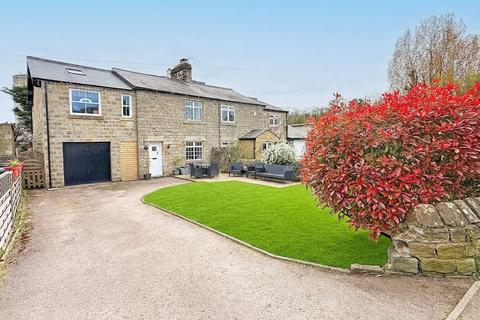 3 bed property, in Bridge End Cottages, £500,000