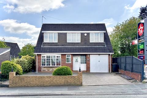 5 bed property, in Withymoor Road, £200,000