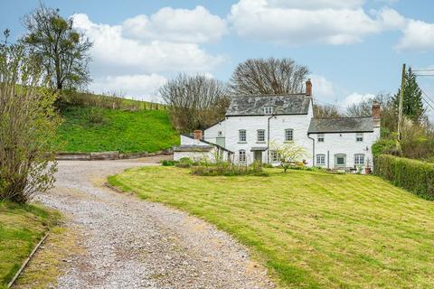 6 bed property, in Grosmont, £870,000
