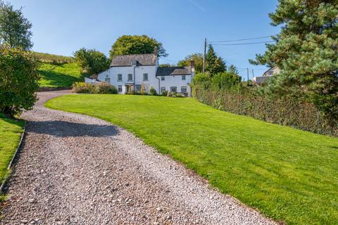 6 bed property, in Grosmont, £825,000