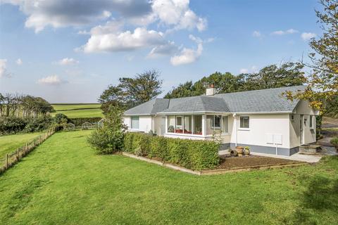 4 bed property, in Georgeham, £800,000