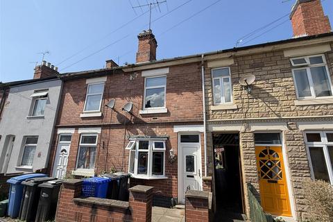 2 bed property, in South Broadway Street, £130,000