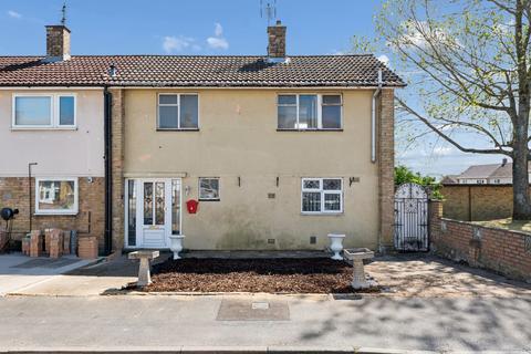 3 bed property, in Elbow Lane, £325,000