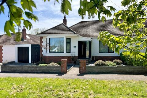 2 bed property, in Lavernock Road, £545,000