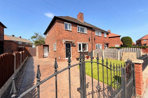3 bed property, in Merrill Road, £150,000