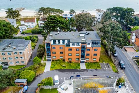 2 bed property, in Banks Road, £580,000