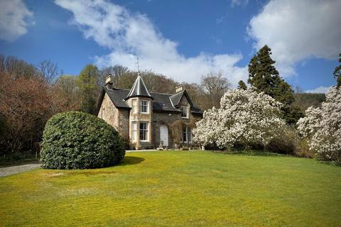 4 bed property, in Loch-Na-Gare, £425,000