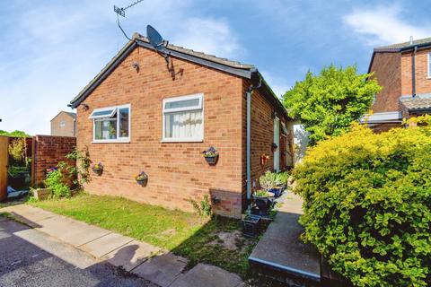 2 bed property, in Langham Close, £375,000