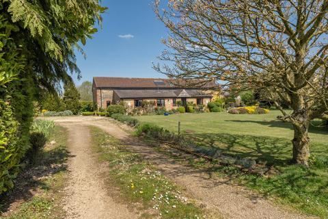 5 bed property, in Hawk Street, £979,950