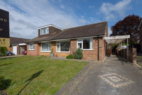 2 bed property, in Fairview Gardens, £275,000