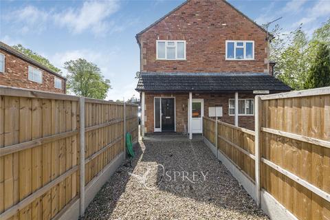 3 bed property, in Park Lane, £250,000