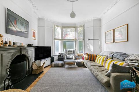 5 bed property, in Blythwood Road, £1,750,000