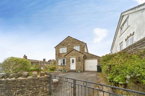 3 bed property, in Low Spring Road, £250,000