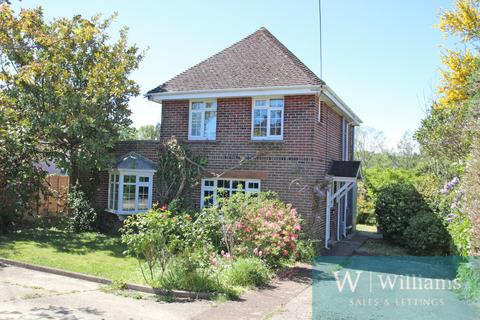 3 bed property, in Fishbourne Lane, £500,000