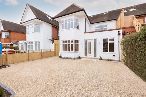 6 bed property, in Hocroft Road, £2,999,950