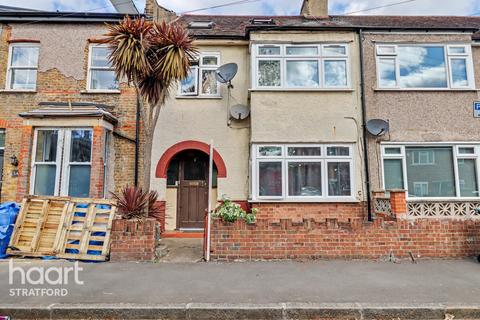 5 bed property, in Talbot Road, £650,000