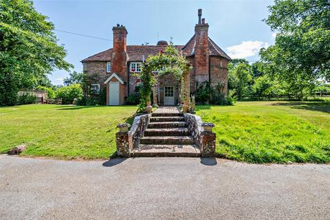 4 bed property, in Nash Street, £995,000