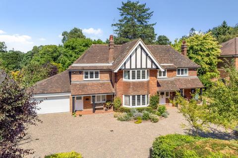 5 bed property, in Nightingales Lane, £2,500,000