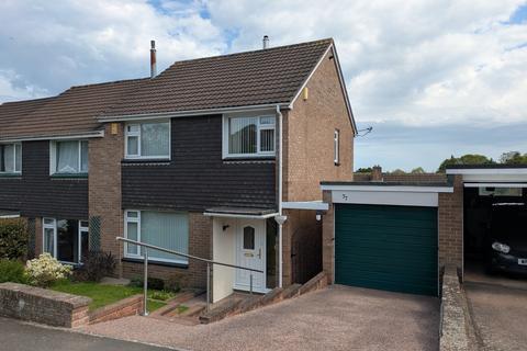 3 bed property, in Gloucester Road, £290,000
