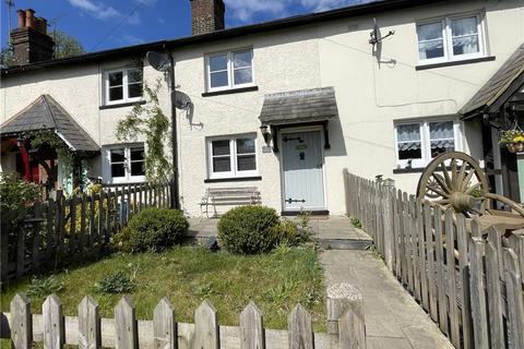 2 bed property, in 57 Bridens Camp, £225,000