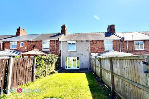 2 bed property, in Briarwood Street, £110,000
