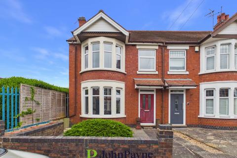 3 bed property, in Gregory Avenue, £270,000