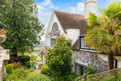 6 bed property, in Camp Road, £2,900,000