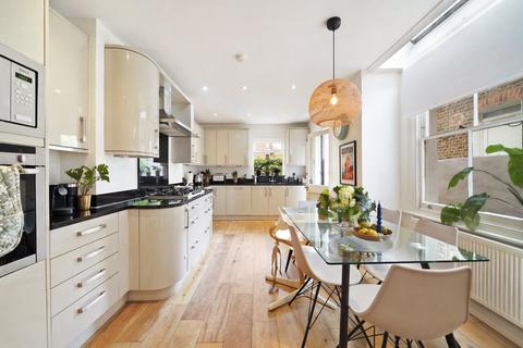 4 bed property, in Kylemore Road, £1,600,000