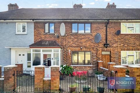 3 bed property, in Canterbury Road, £570,000