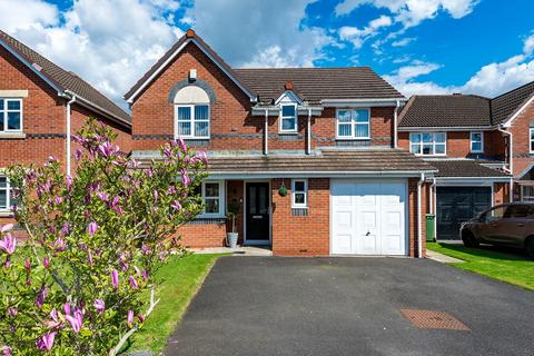 4 bed property, in Naburn Drive, £415,000