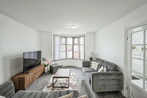 3 bed property, in Watch House Lane, £199,500