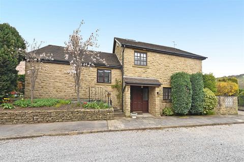3 bed property, in Tunstead Milton, £649,950