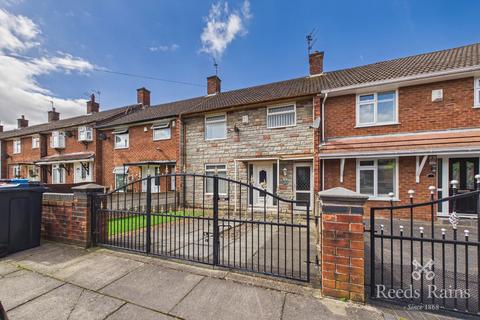 3 bed property, in Horrocks Close, £130,000