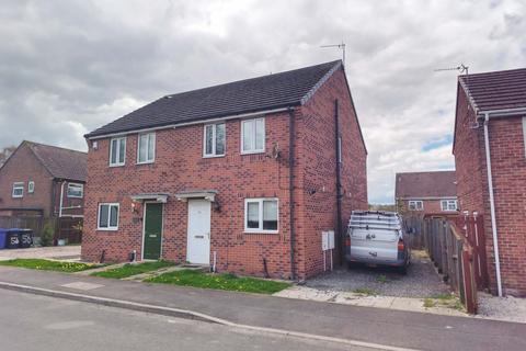 3 bed property, in Fairbairn Road, £85,000