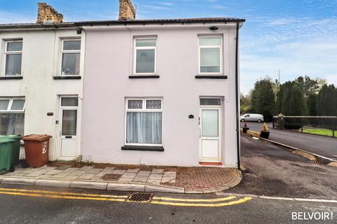 3 bed property, in Dynever Terrace, £110,000