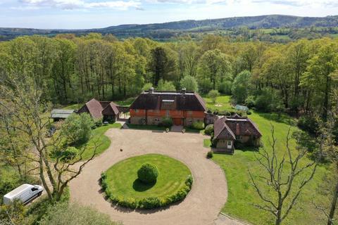 7 bed property, in Bury Gate, £3,750,000