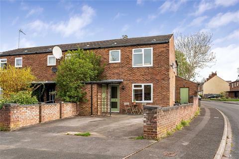 4 bed property, in Edmund Road, £475,000