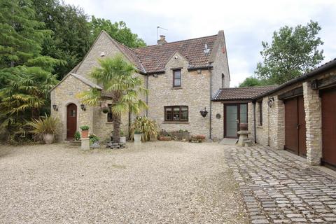 4 bed property, in Queen Charlton, £1,495,000